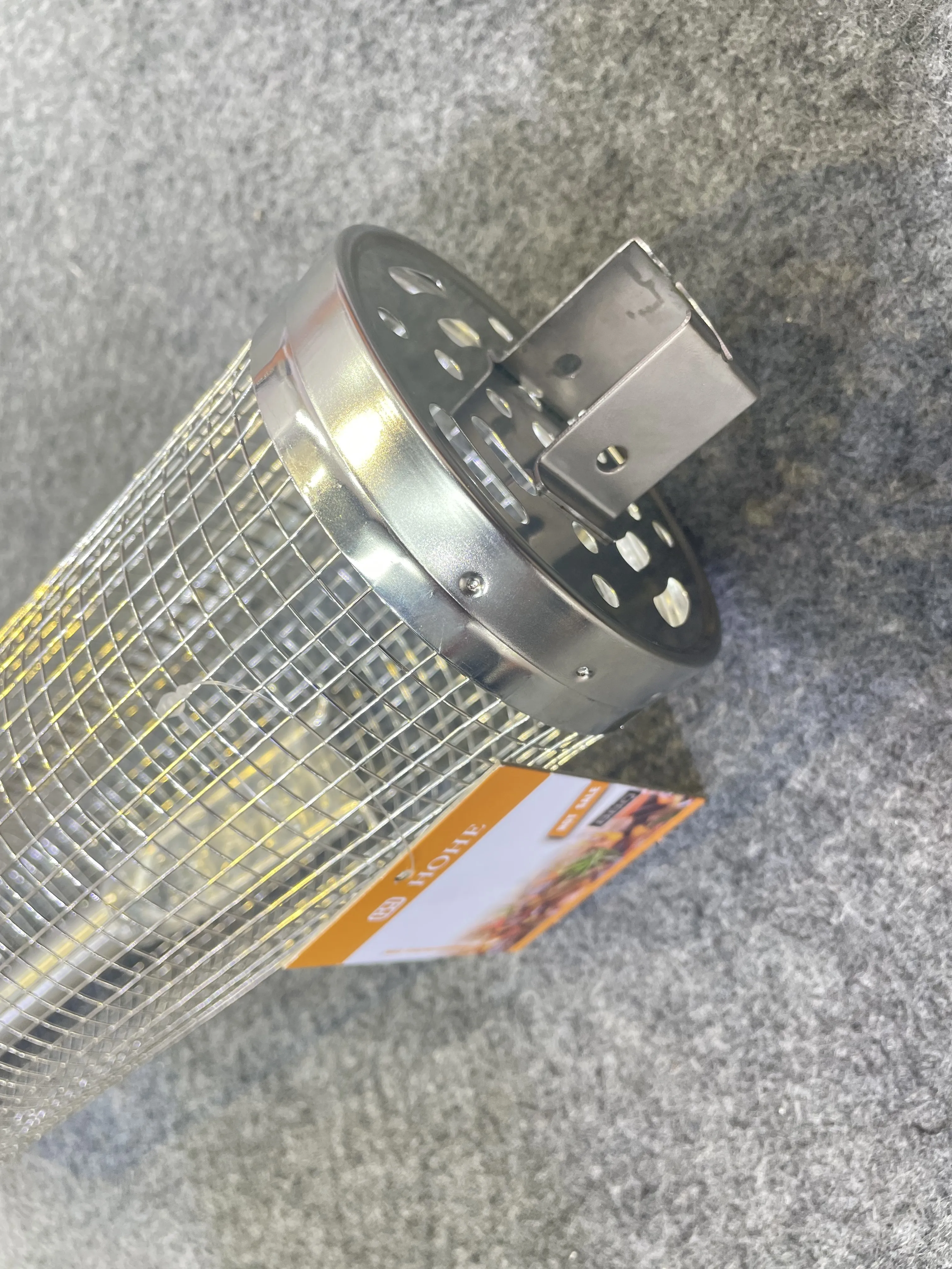 Cylinder rolling grilling basket round stainless steel metal net tube bbq barbecue basket for Roasting Meat
