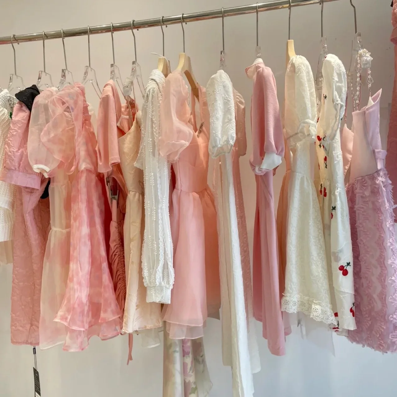 High End Brand Apparel Overrun Leftover Surplus Garments Branded Labels Other Ladies Bangladesh