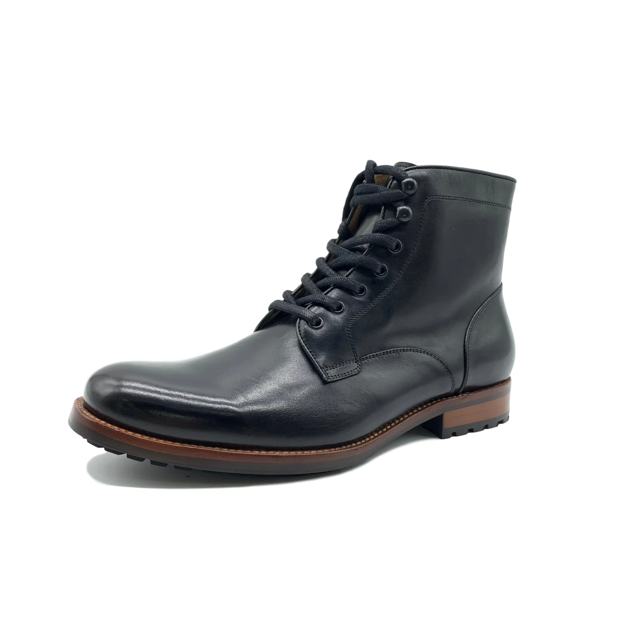 
Luxury Brand Men Boots Shine Leather Tracked Soles Chelsea Boots up Men Boots Round Toe Shape Lace GENUINE Leather Winter Rubber 