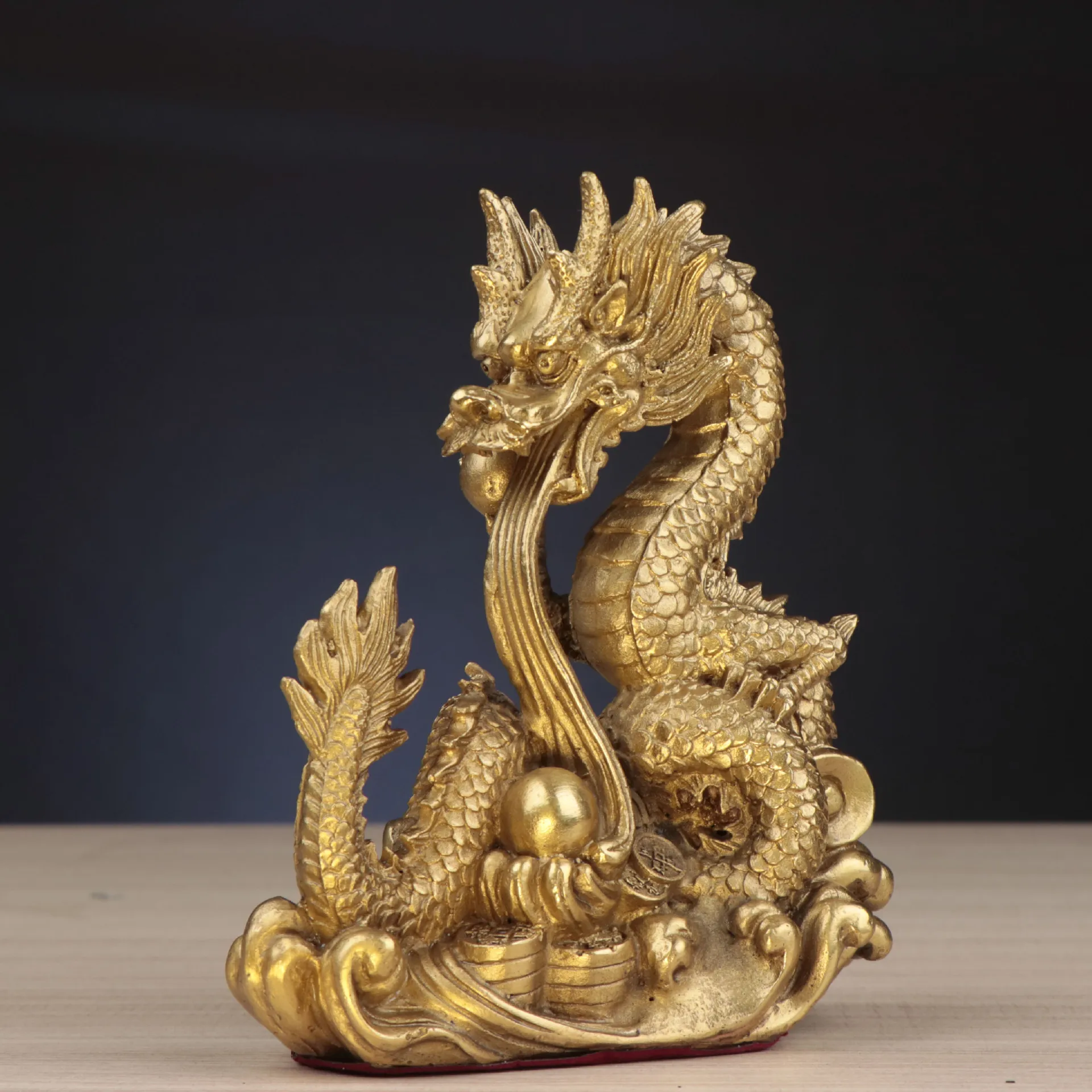 Dragon Sculpture indoor home Decoration Metal Animal Crafts Chinese Dragon Statue