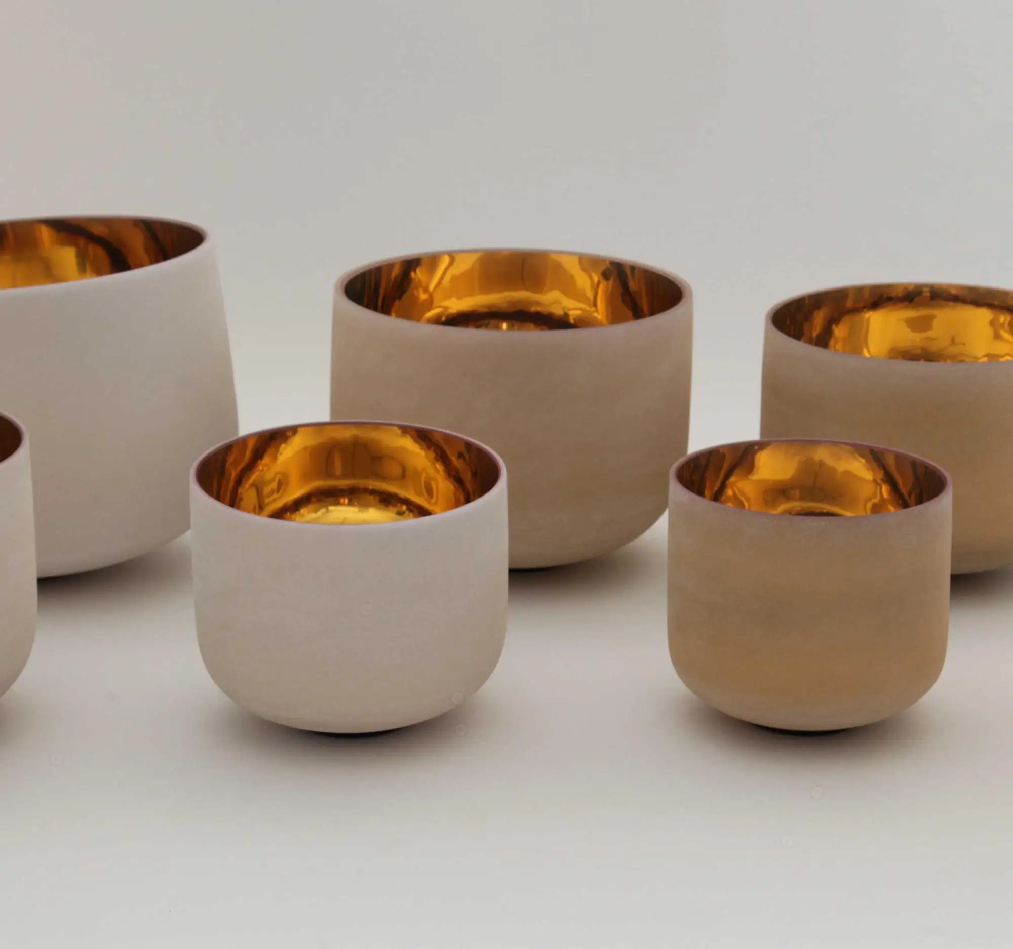  SUCCESS 24K Golden Round Base Crystal Singing bowl for
