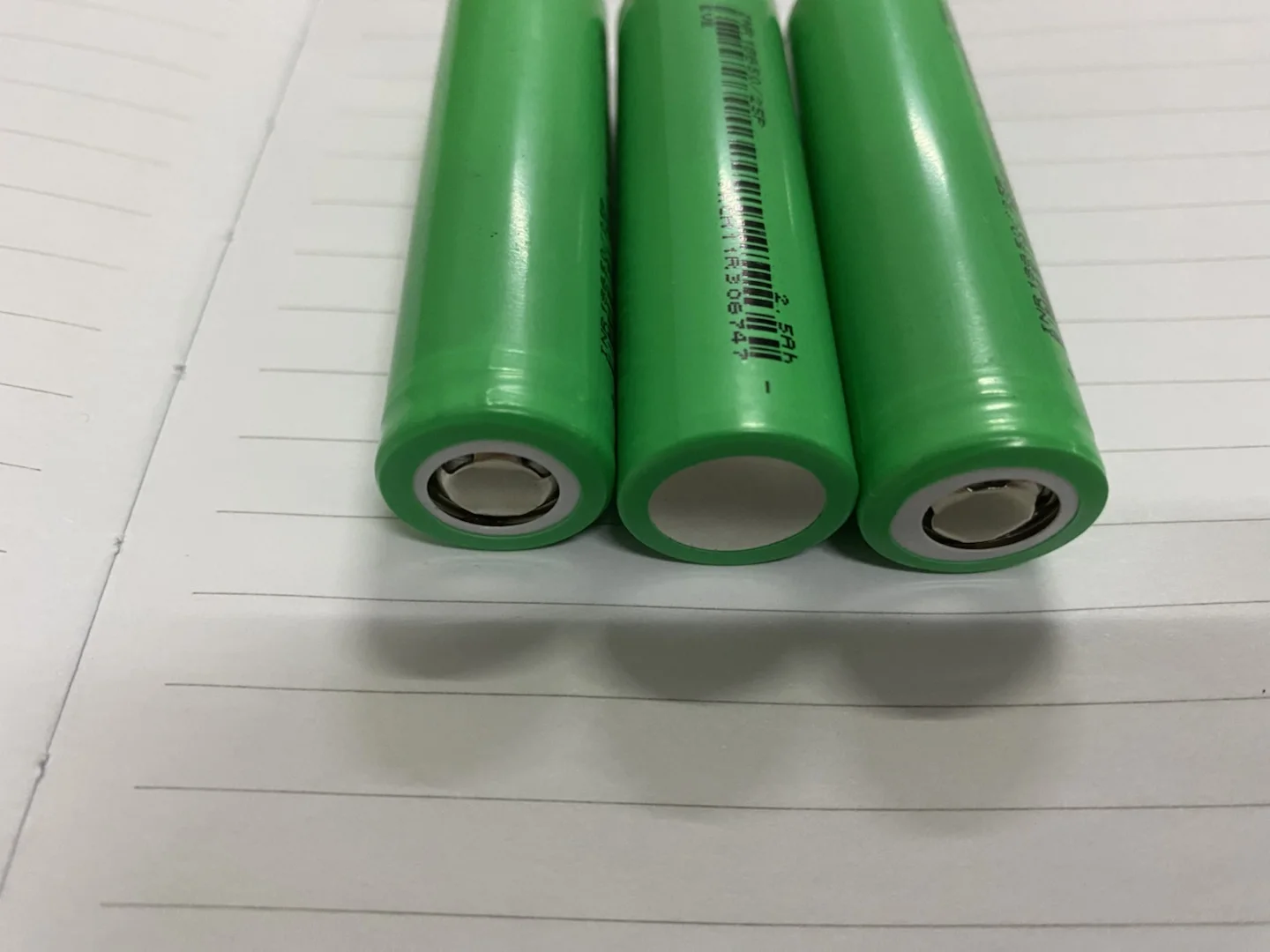 High Power In Stock 2500Mah Capacity Rechargeable Li-Ion Battery Lithium Ion Cell 18650