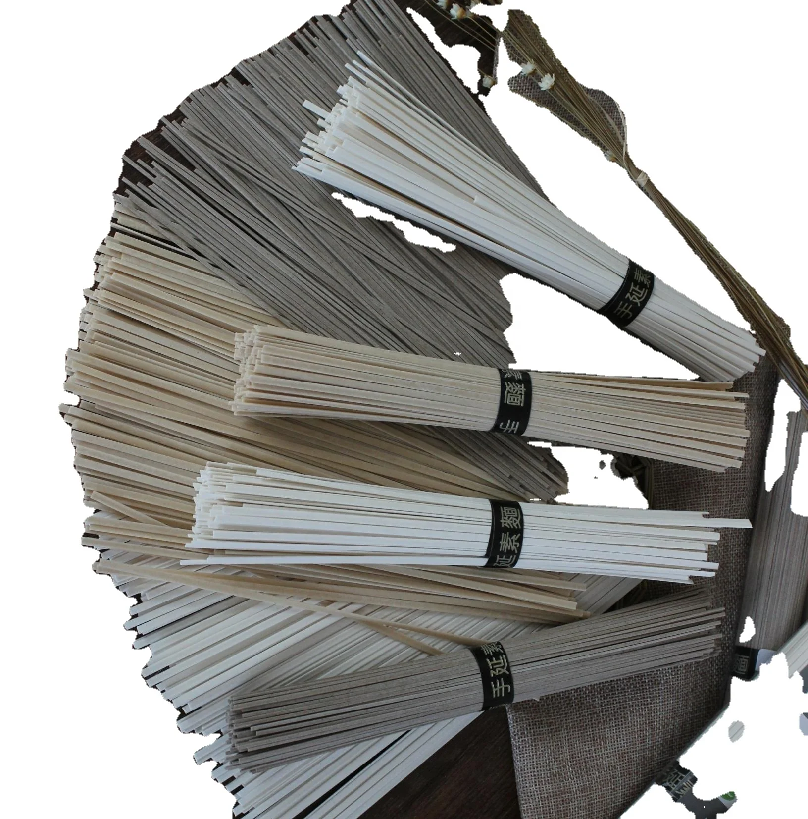 Wholesale Imported Chinese Ramen Instant Somen Dried Noodles Made from Konjac Buckwheat and Flour Packaged in Cups and Boxes