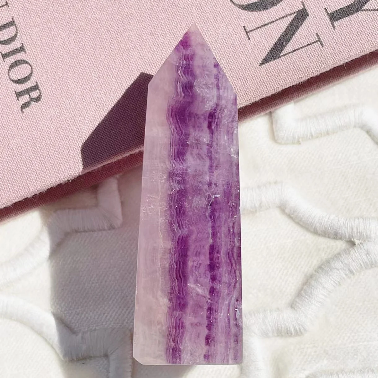 Natural crystal fluorite single point six prism seven color fluorite wand home decor items can be customized size