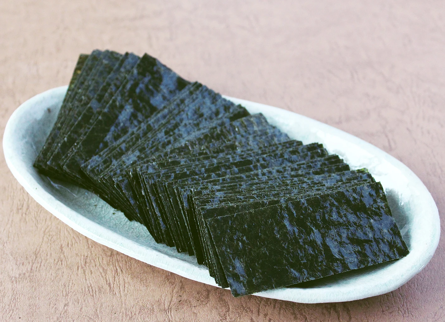 Гигиенические и легкие в употреблении морские водоросли сухие onigiri