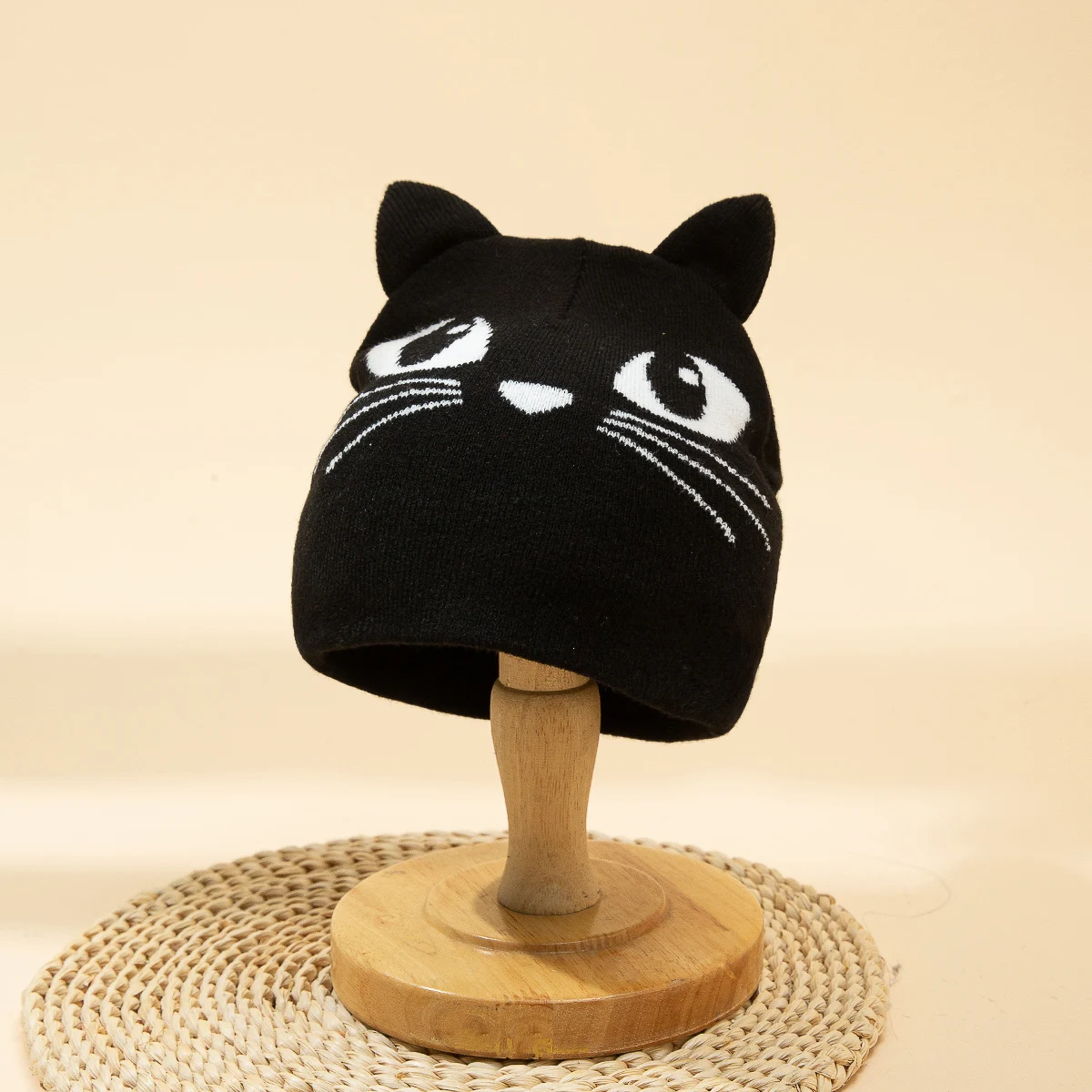 2025 Good Selling Threads Funny Versatile Thickened Breathable Cute Black Cat Knitted Hat with Ears
