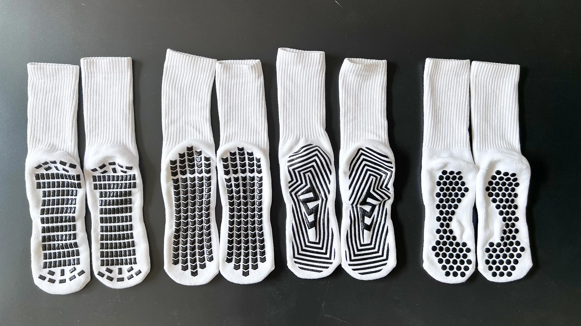 Rockingtoes GAA Blue Yellow Strip Custom Anti slip Non slip Non-slip Anti-slip Football Soccer Grip Sport Cotton Nylon Socks