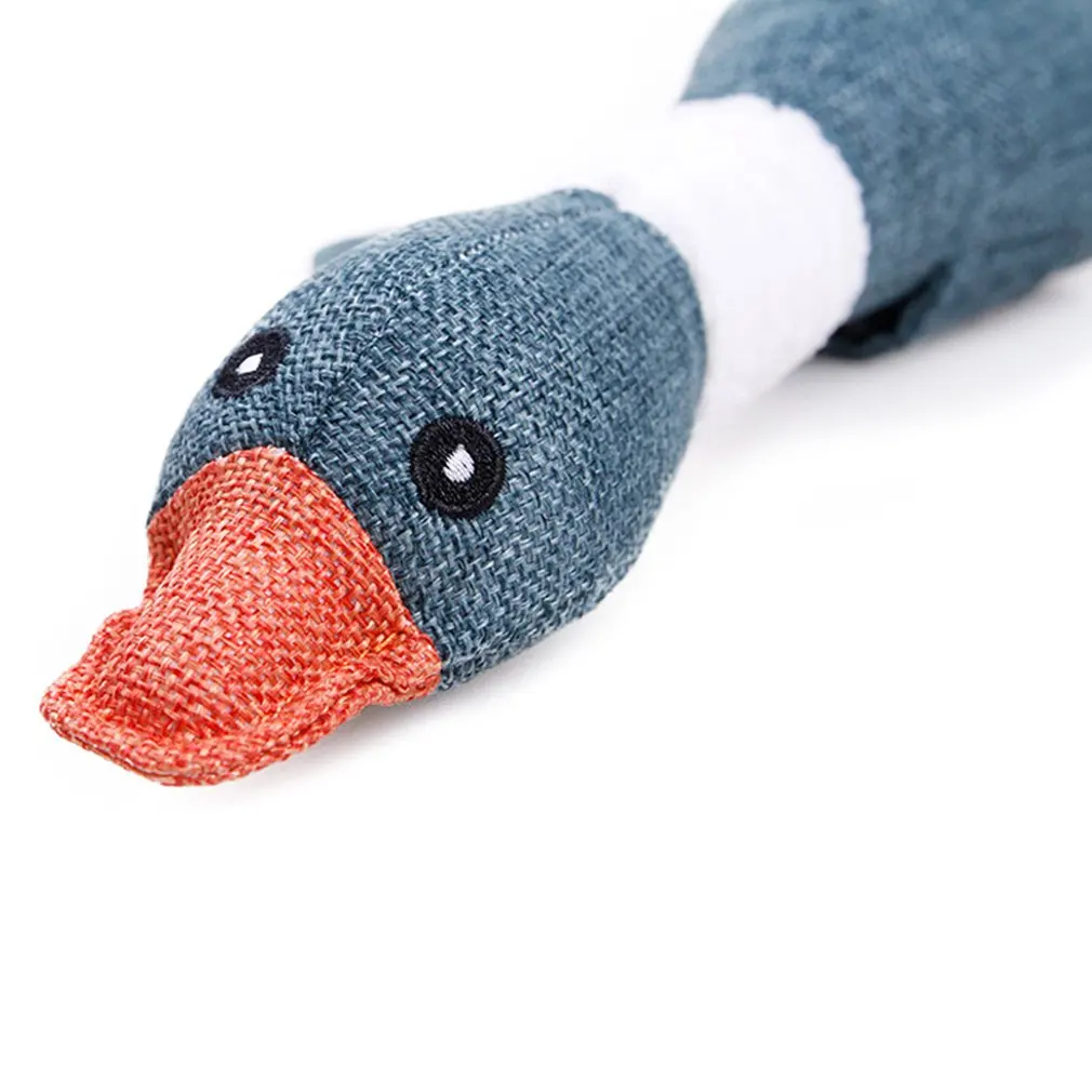 2025 New Flying Duck Stuffed Squeaky Durable Dog Chew Toys Squeeze Sound Pet Toy Plush Squeaky Dog Toy