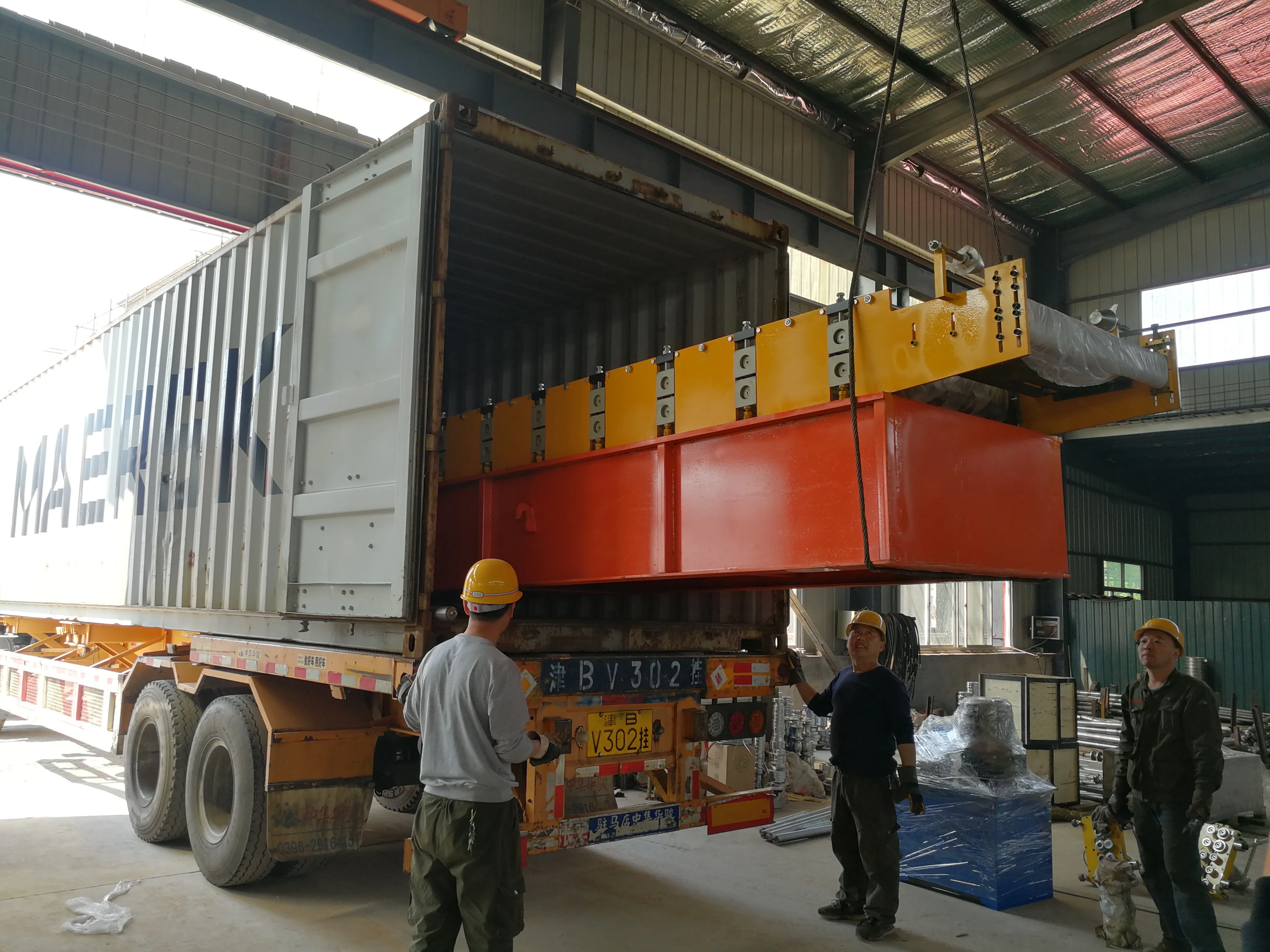 Ibr Roof Sheeting Roll Forming Machine,tile making machine,TR4,TR5 MAQUINAapezoid Metal Roofing Roll Forming Machine Manufacturer,Ibr Type Roof Sheet Machine,Single Layer Ibr Roof Sheet Making Trapezoid Metal Roofing Roll Forming Machine Manufacturer,Single Layer Trapezoid Roof Tile Forming Machine,Roof Tile Make Machine,Roof Tiles Installation Making Machine,Steel Iron Sheet Roll Forming Machine,TR4,TR5 MAQUINAwall cladding corrugated box profile roll forming machine,minirib long span cladding tileroof roll form machine tile making machine double layer roll formning machine corrugated roof sheet forming machineIMG_20200427_100318