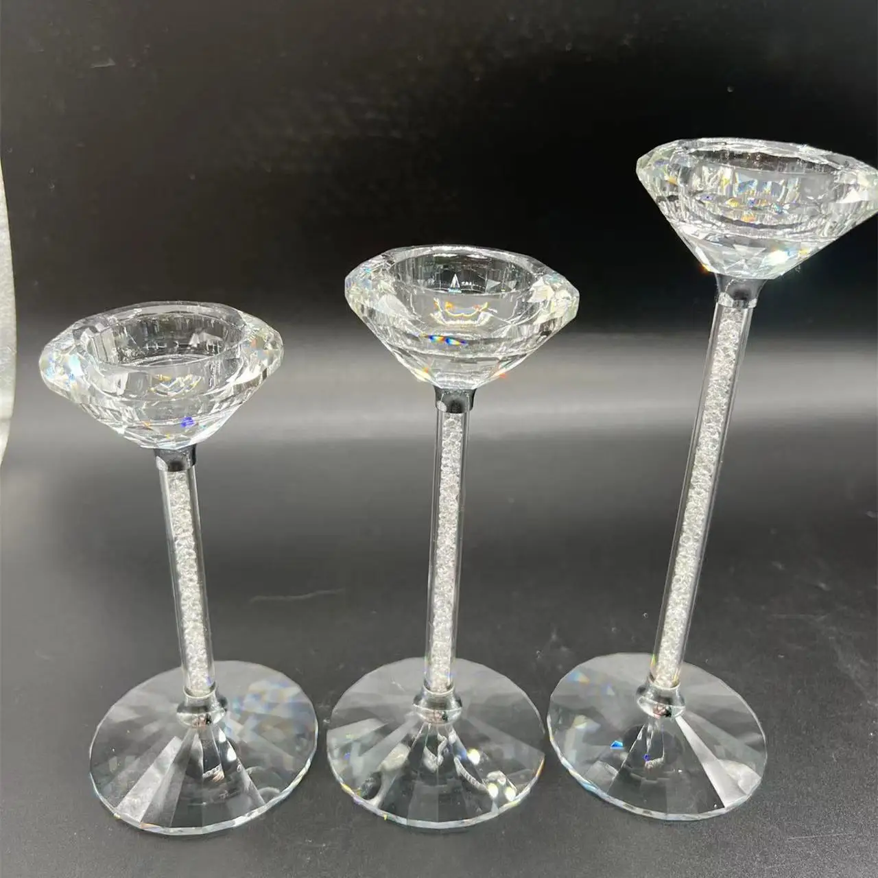 Factory Supply Wedding Or Party Home Table Decoration Crushed Diamond Crystal Glass Diamond Candle Holder