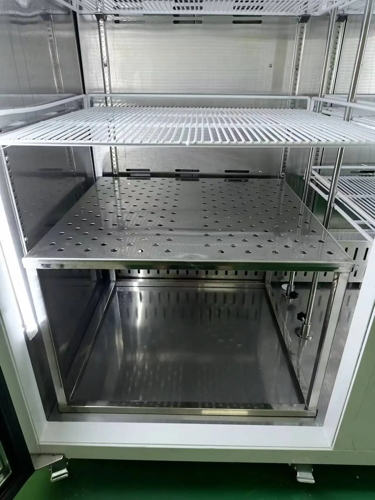 2~8 Degree 2300 Liters Stainless Steel Pallet Refrigeration System Scan Double Door chromatography Vaccine Refrigerator