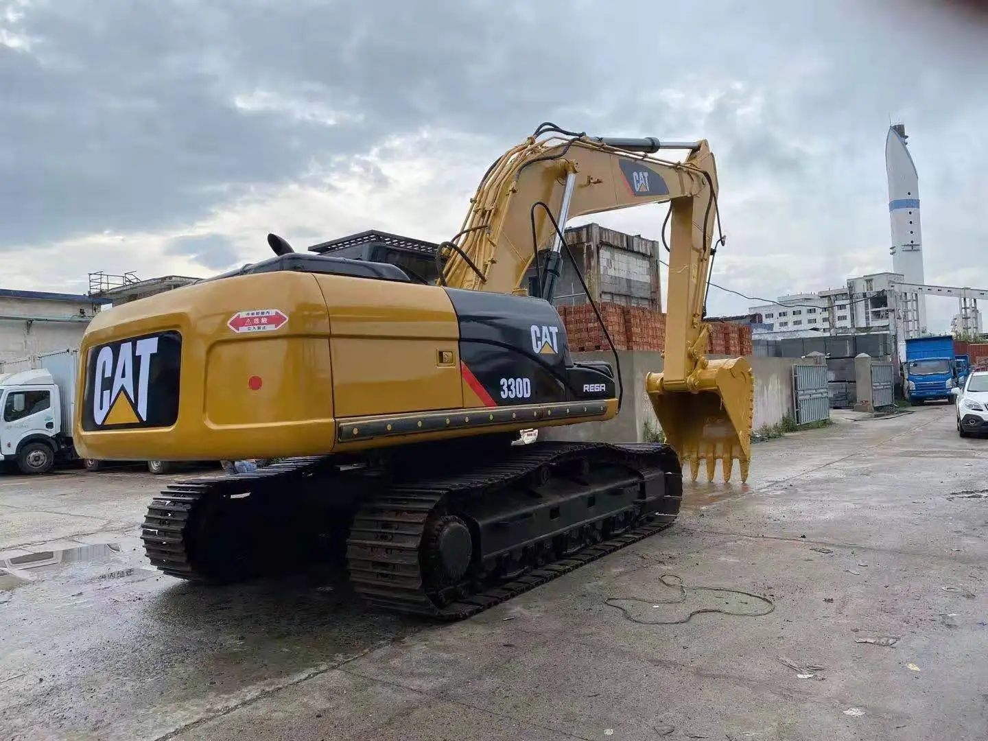 Б/у строительный экскаватор Caterpillar 330D машина для землеройной экскавации CAT 330DL