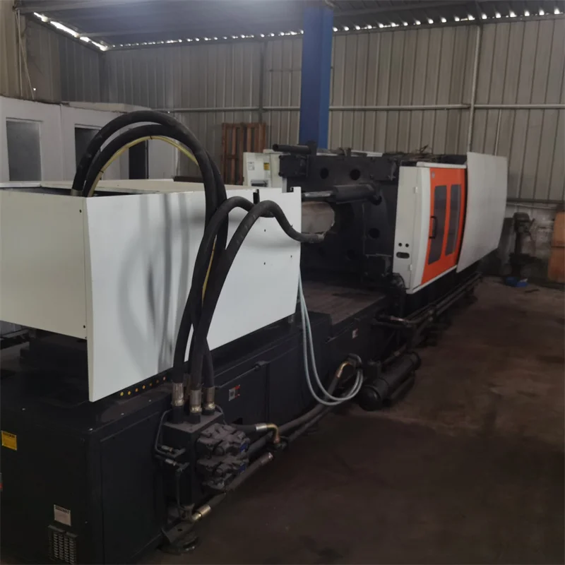 Second-hand plastic injection molding machine Chen Hsong 400T mold second-hand injection molding machine