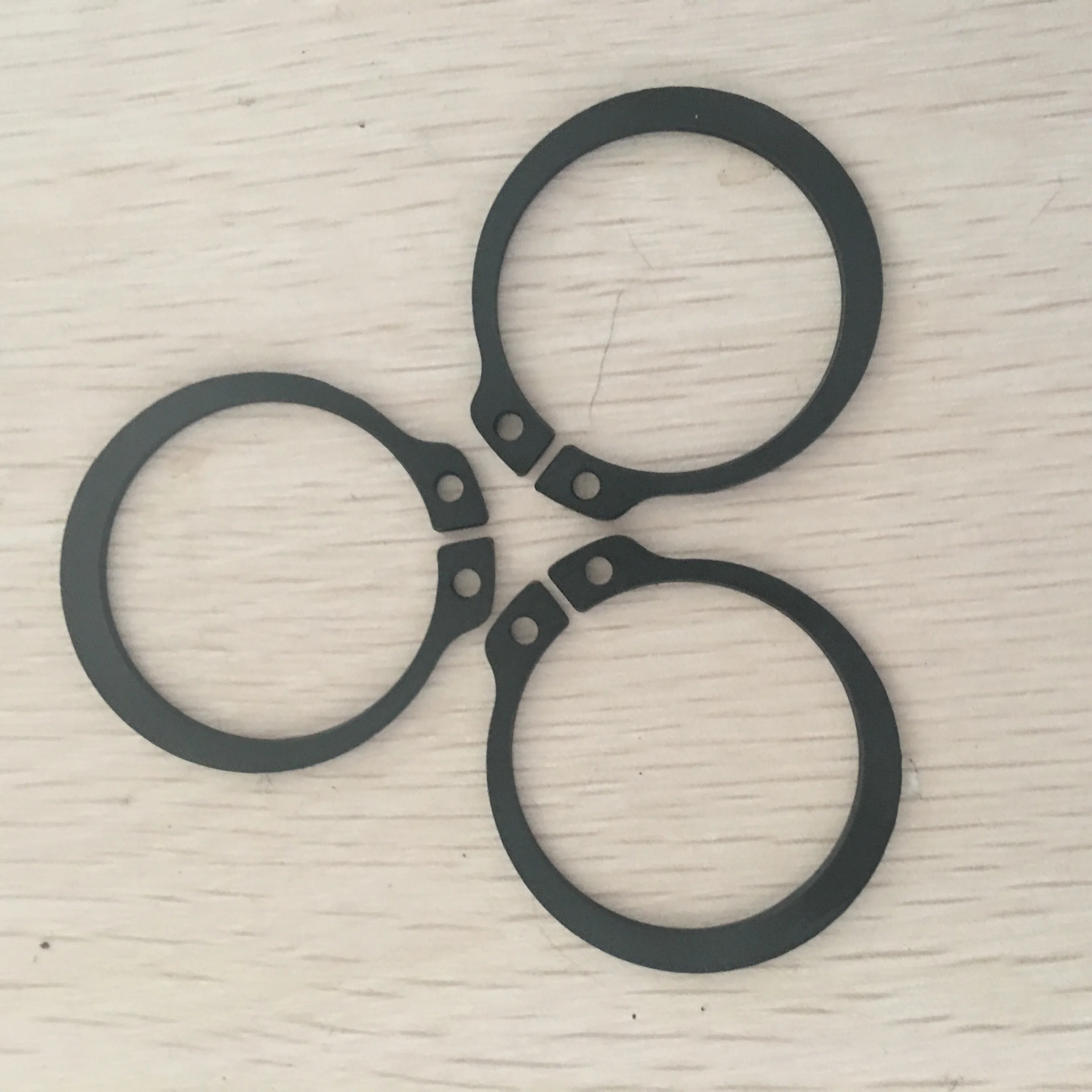 Conveyor Roller Metal Shaft Circlip  Dia 25 mm