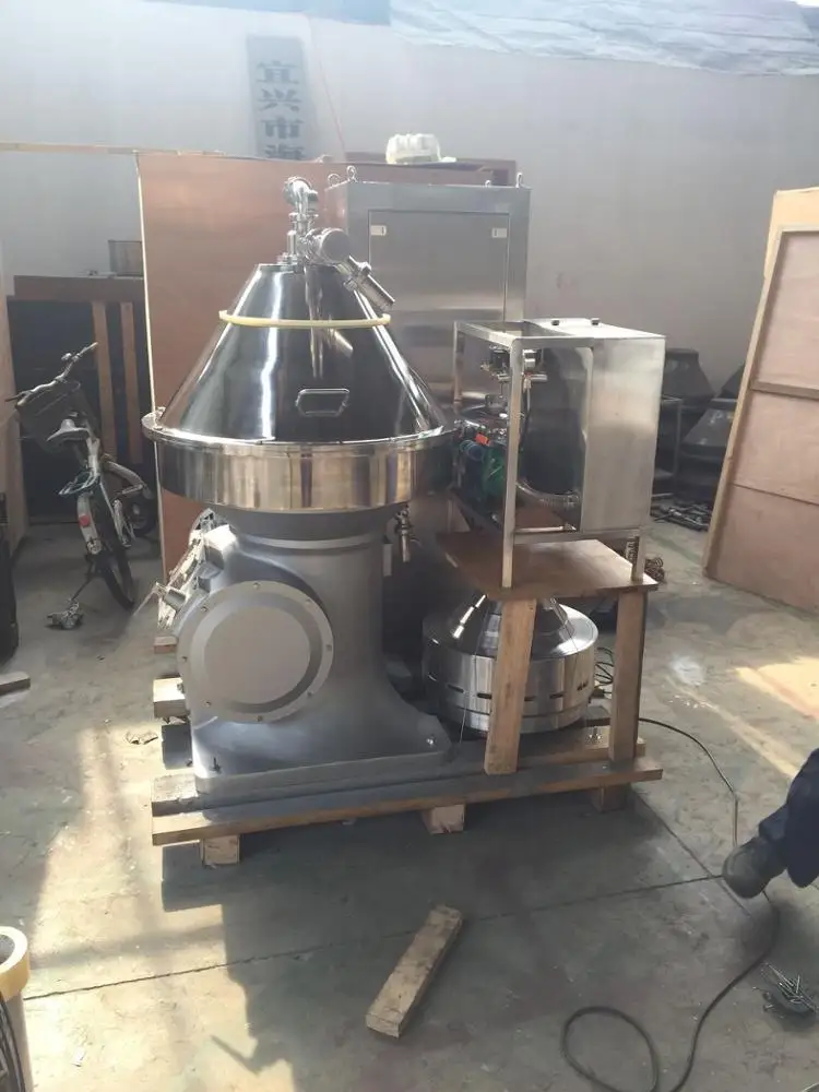 Сепаратор-центрифуга для разливки напитков, пива, сока, вина