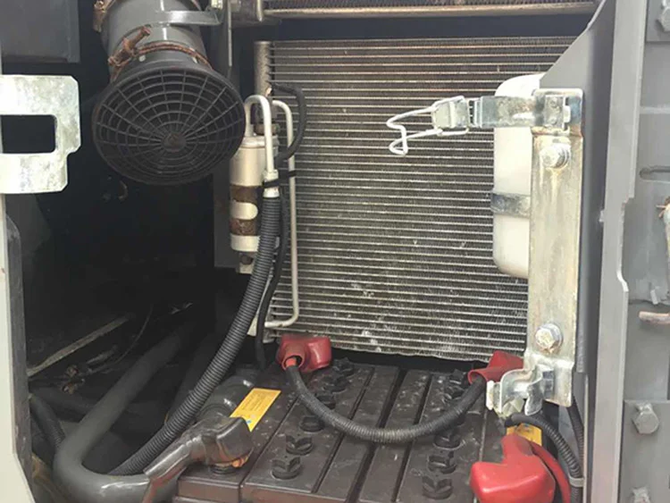 Used excavator used Hitachi ZX135 Excavator Premium Heavy Equipment Used Digger Original Paint Hitachi Zaxis135