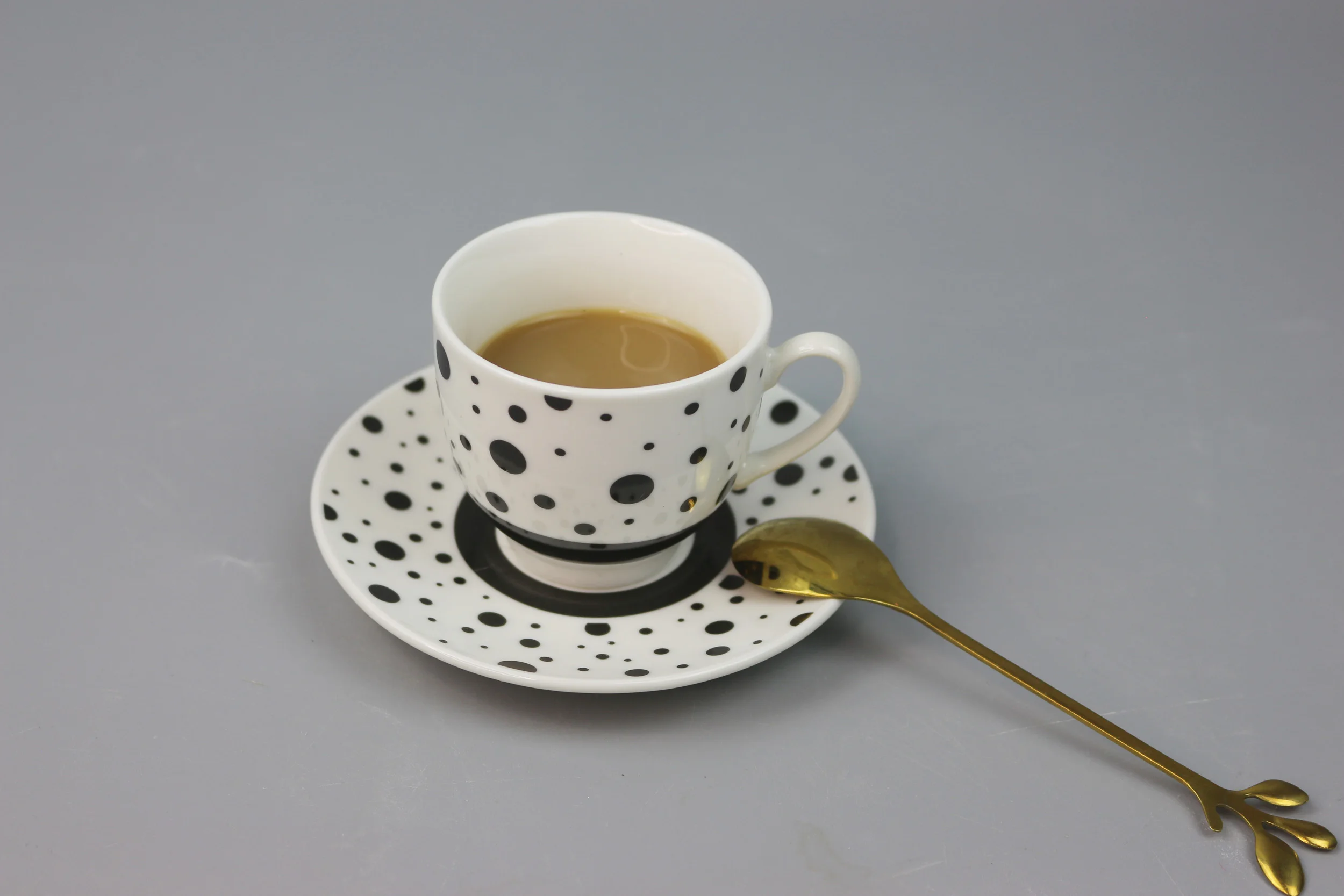 hot selling Decal Coffee Espresso Ceramic Cup And Saucer turkish cup and saucer