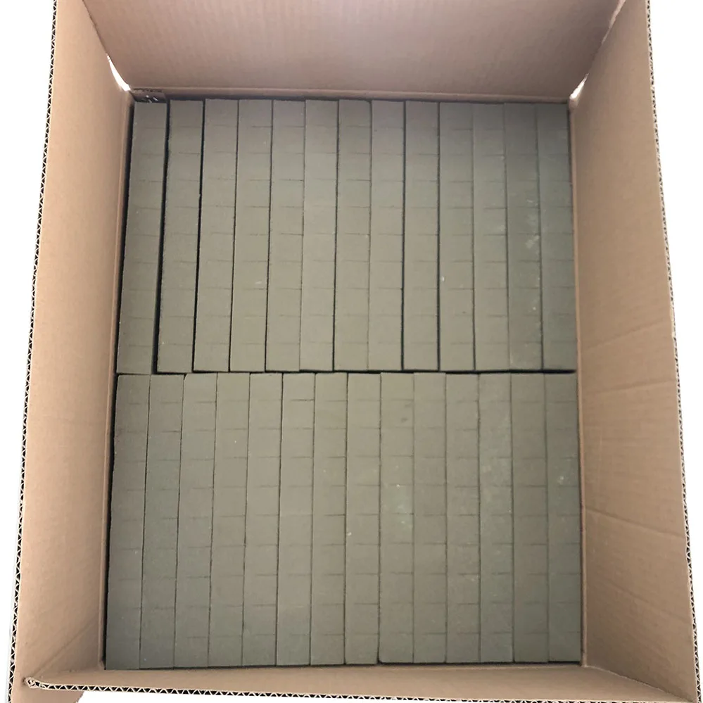 Greenhouse hydroponic grow cubes for clones starting hemp seeds green wall growing medium