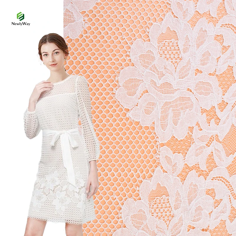 Wholesale Tricot Knitted Mesh Lace Jacquard Big Flowers Lace Fabric For Bridal Wedding Dress Gown Skirt