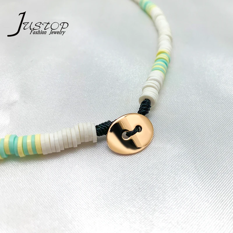 Модное ожерелье из белой полимерной глины для девочек