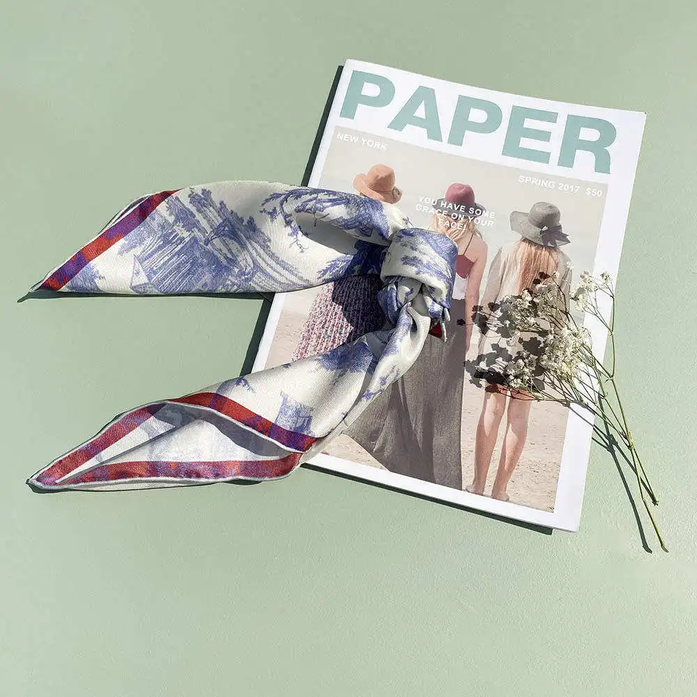 New Fashion Hair Bandanas Scarf Luxury Designer 90*90cm Neck Scarf Inspired Printed Small Silk Square Scarves