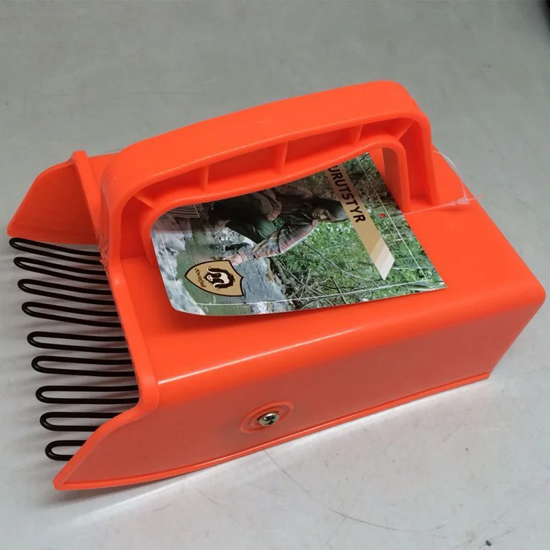 Portable Berry Pickers Metal Comb Rakes Picking Fruit Collecting Scoop Handle Blueberry Collection Harvester Picking Garden Tool