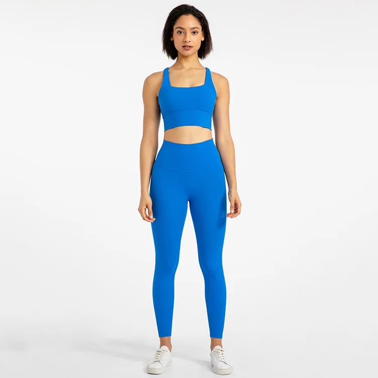 New Arrival Superior Quality Soft Fabric Custom Logo Two Piece Women Activewear Set