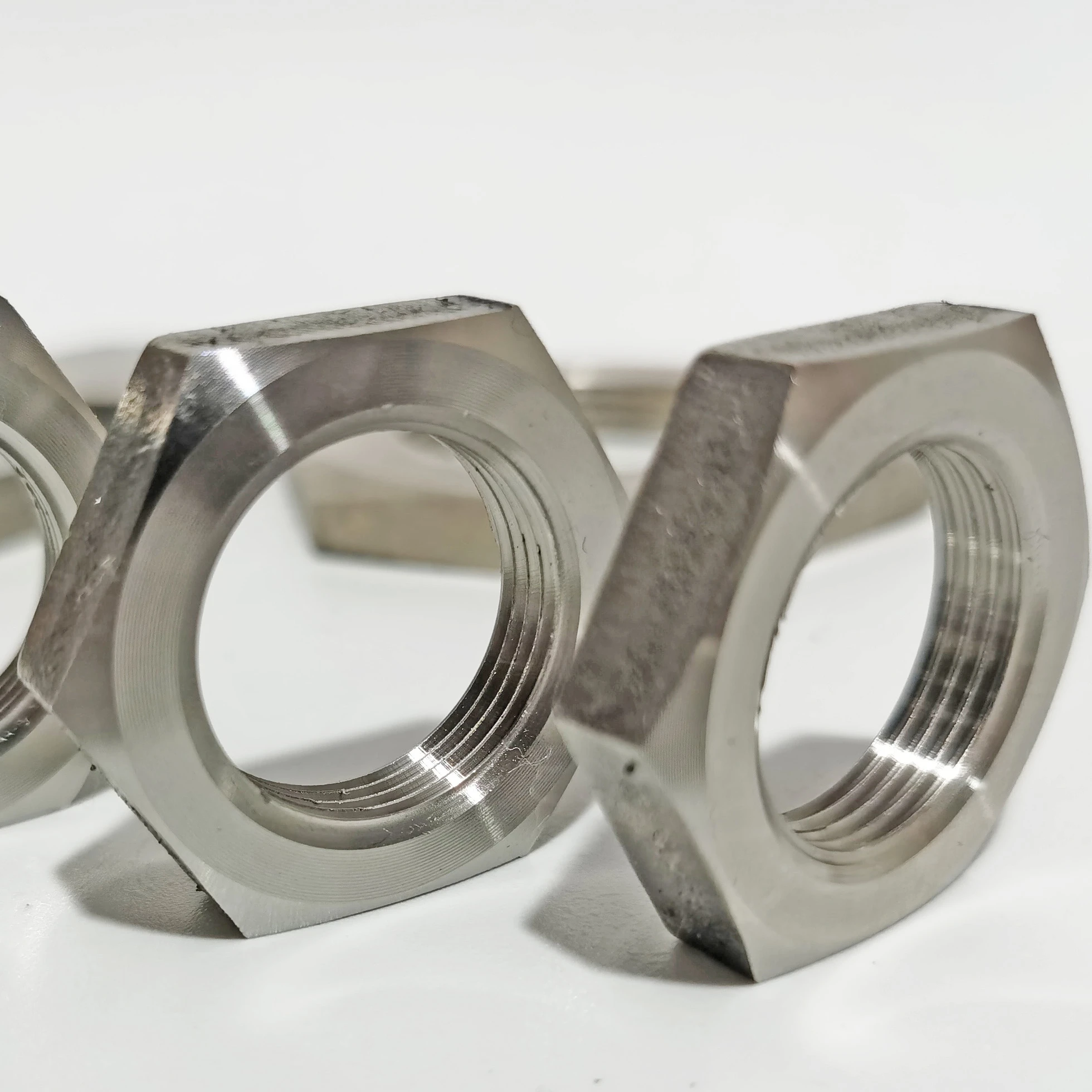 Hexagonal Thin Half Nut Stainless Steel ASME/ANSI B18.2.2 Thin Nut Hex Flat Jam Nut