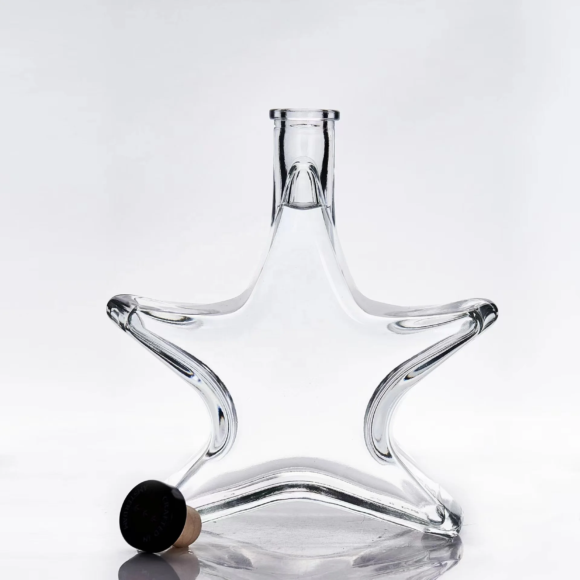 Special Shape Five-pointed star Glass Bottle For Liquor/vodka/Gift