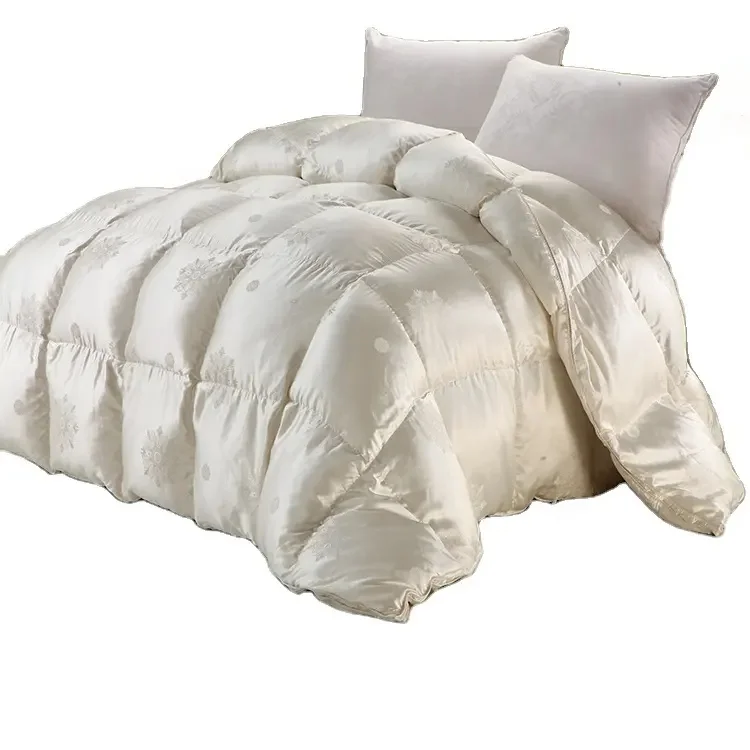 100% silk jacquard winter use down duvet quilt comforter