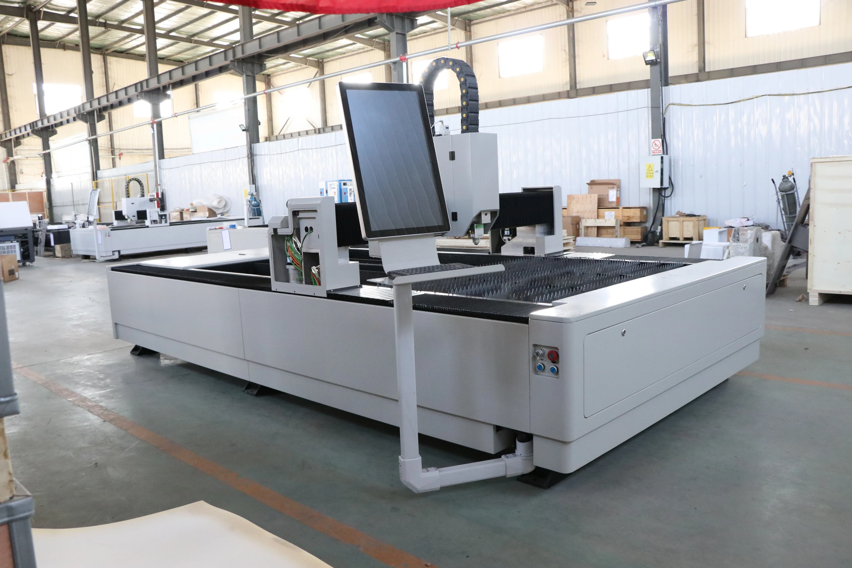 2000W 3000w  6000W Laser Cutting Machine Metal Sheet Laser Cutting Machine Fiber Laser Cutting Machine For Cutting Metal