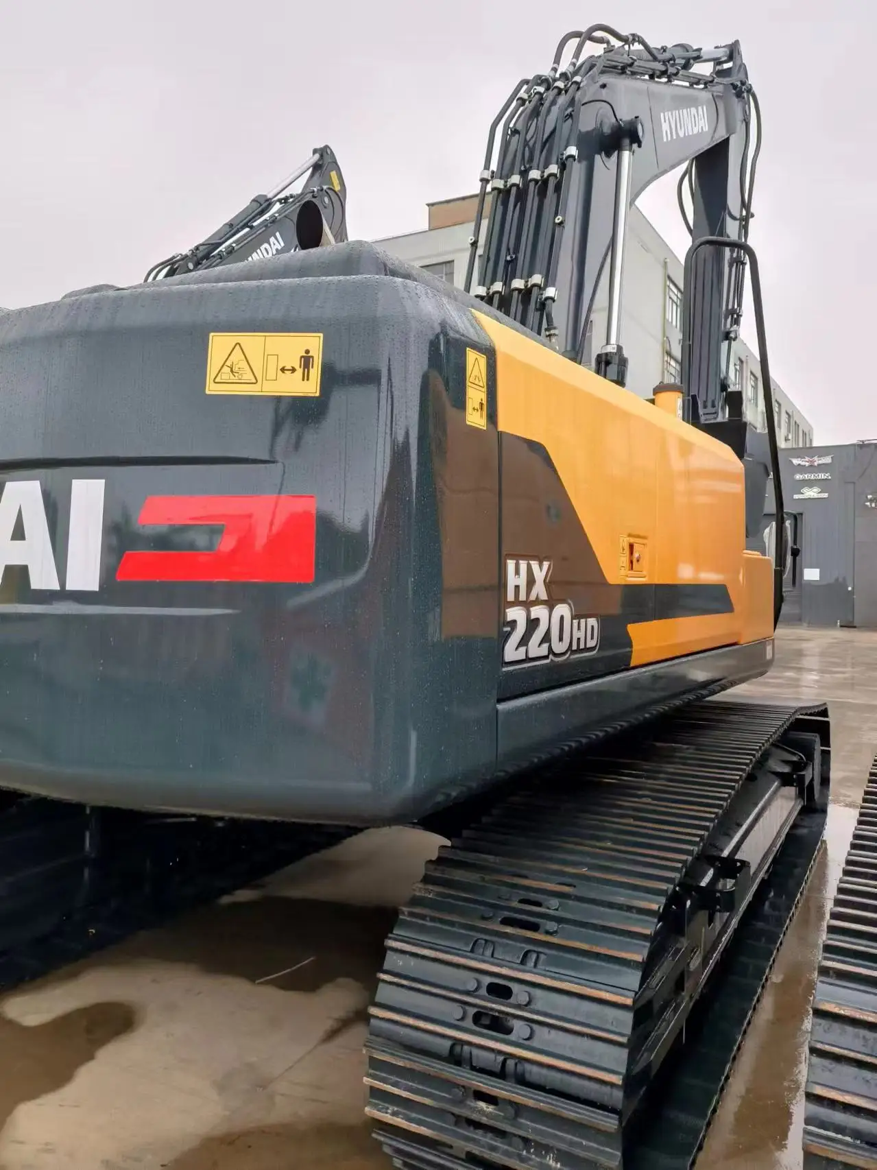 Good Original New Excavators Hyundai HX220HD crawler excavator 22Ton Hyundai 220LC-9S HX220 HD HX340 Hyundai R220LC-9 R245 R275