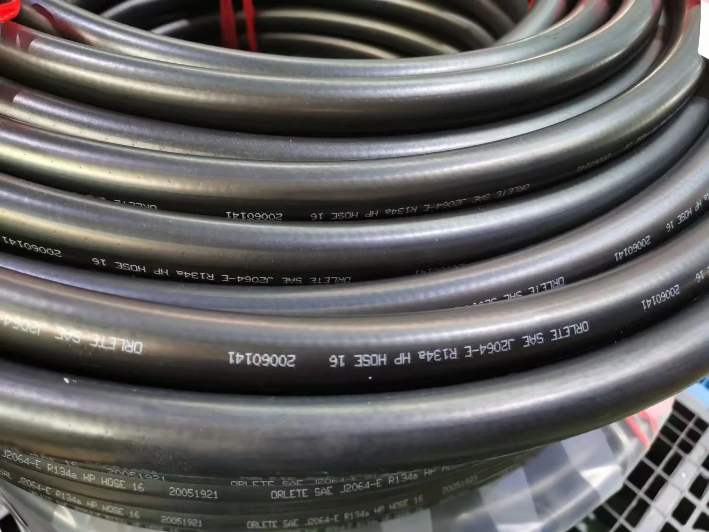 High Quality Air Condition Hose R134A SAE J2064 Type C Type E Refrigerant Air Conditioner hose