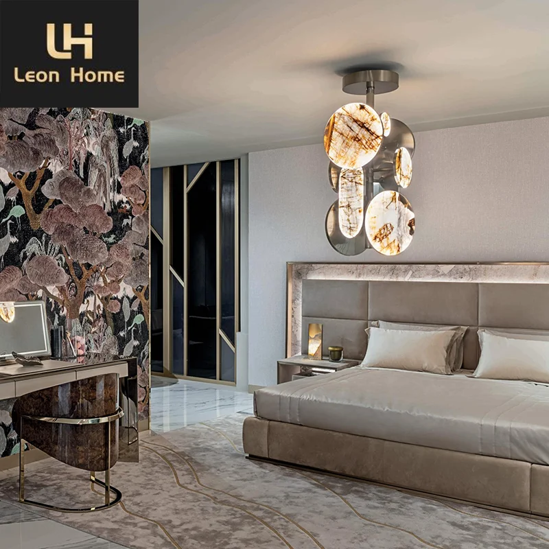 Manufacturer Customization High Quality Italian Design Luxury Bedroom Furniture Hotel Villa Bedroom Bed