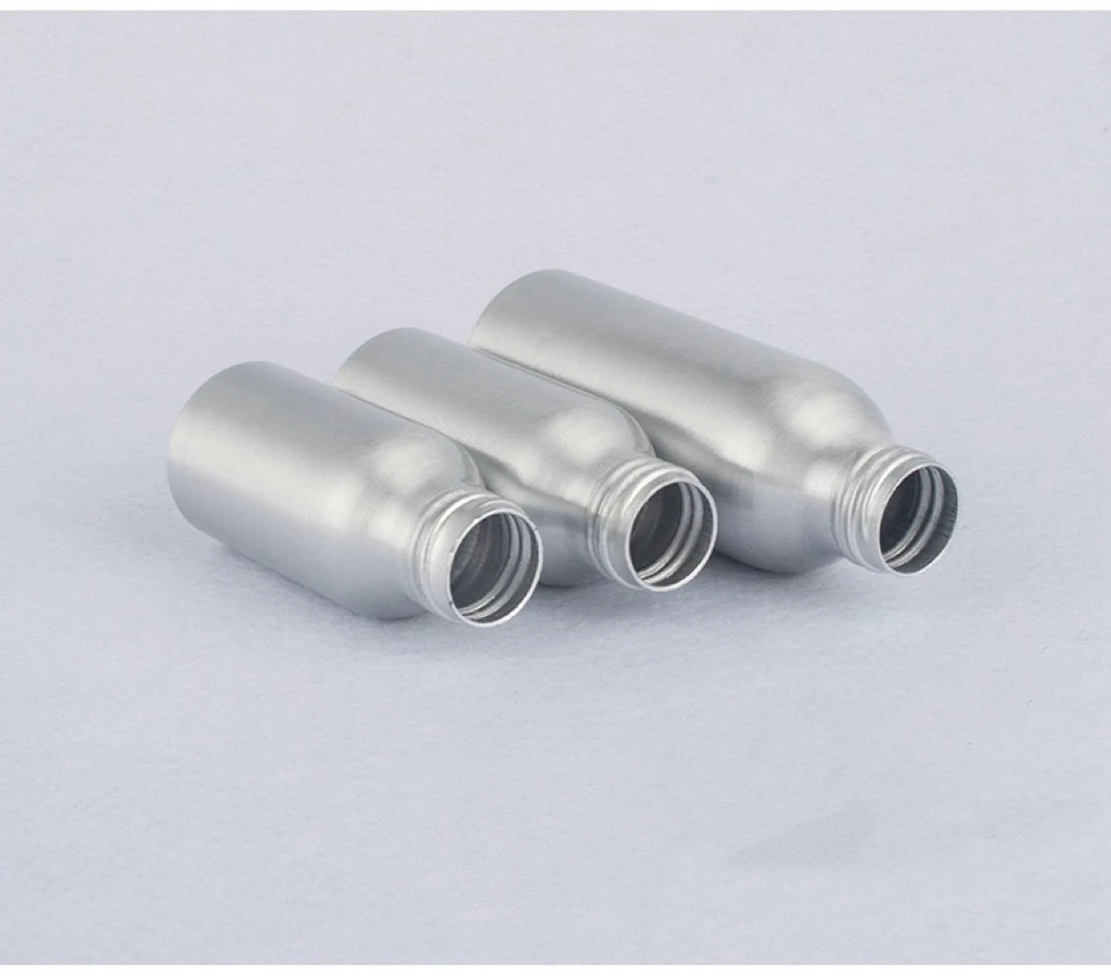 China Manufactured Fine Mist Toner Water Bottle New Design Aluminum Spray Cosmetic Dispenser Bottle with Lids and Bottle Caps