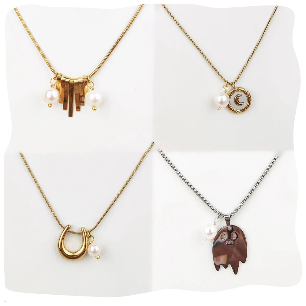 Wholesale Trendy 18K Gold Plated Stainless Steel Necklace Natural White Shell Moon Charm Real Pearl Horseshoe Necklaces For Gift
