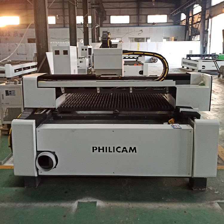 2022 горячая Распродажа 1000 Вт 2000 3000 4000 углеродная или нержавеющая сталь Cnc волоконно-металлическая Лазерная режущая машина цена/стальной лазерный резак