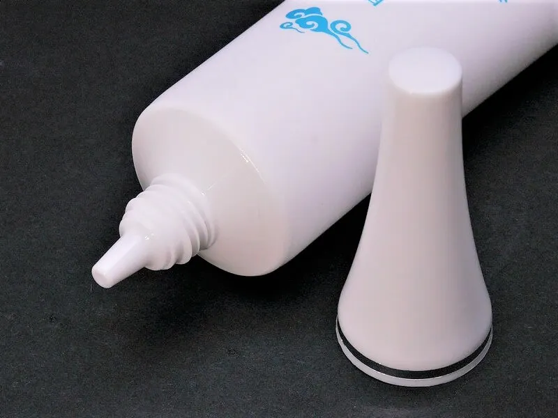 Manual Tube Plastic Shoulder Injection Moulding Machine