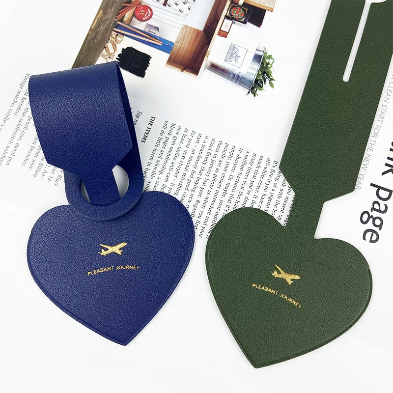 Custom Heart-shaped PU Leather Luggage Tag Premium Beach Design with Letter Pattern