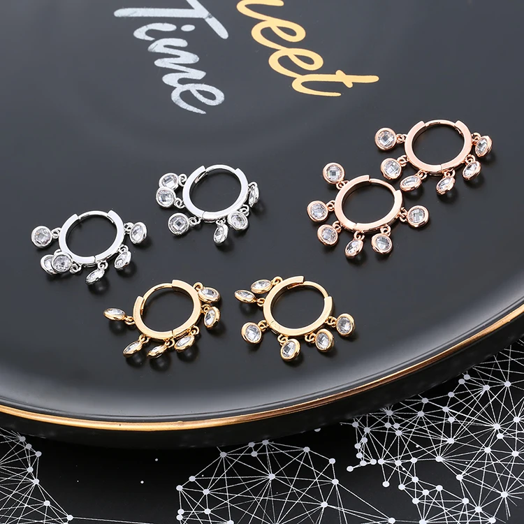 2019 New Arrival Fashion Classic Small Pearl Tassel Earrings  Women Dangle Earrings Female Korean Jewelry