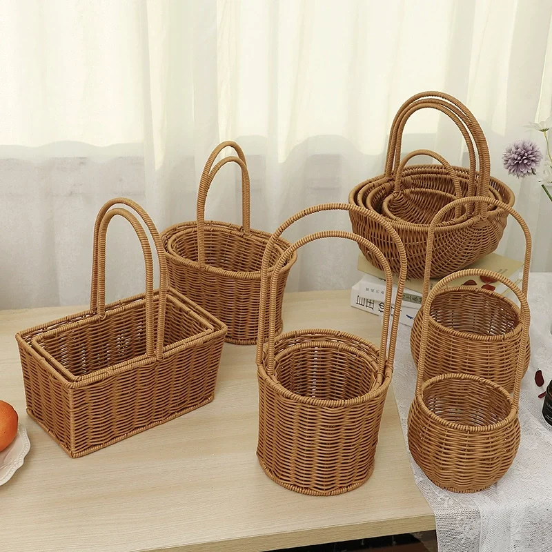 Wholesale Picnic Basket Set Baskets Rattan Handmade Woven Insulated Food Kids Plastic Cheese And Wine Decorative Gift