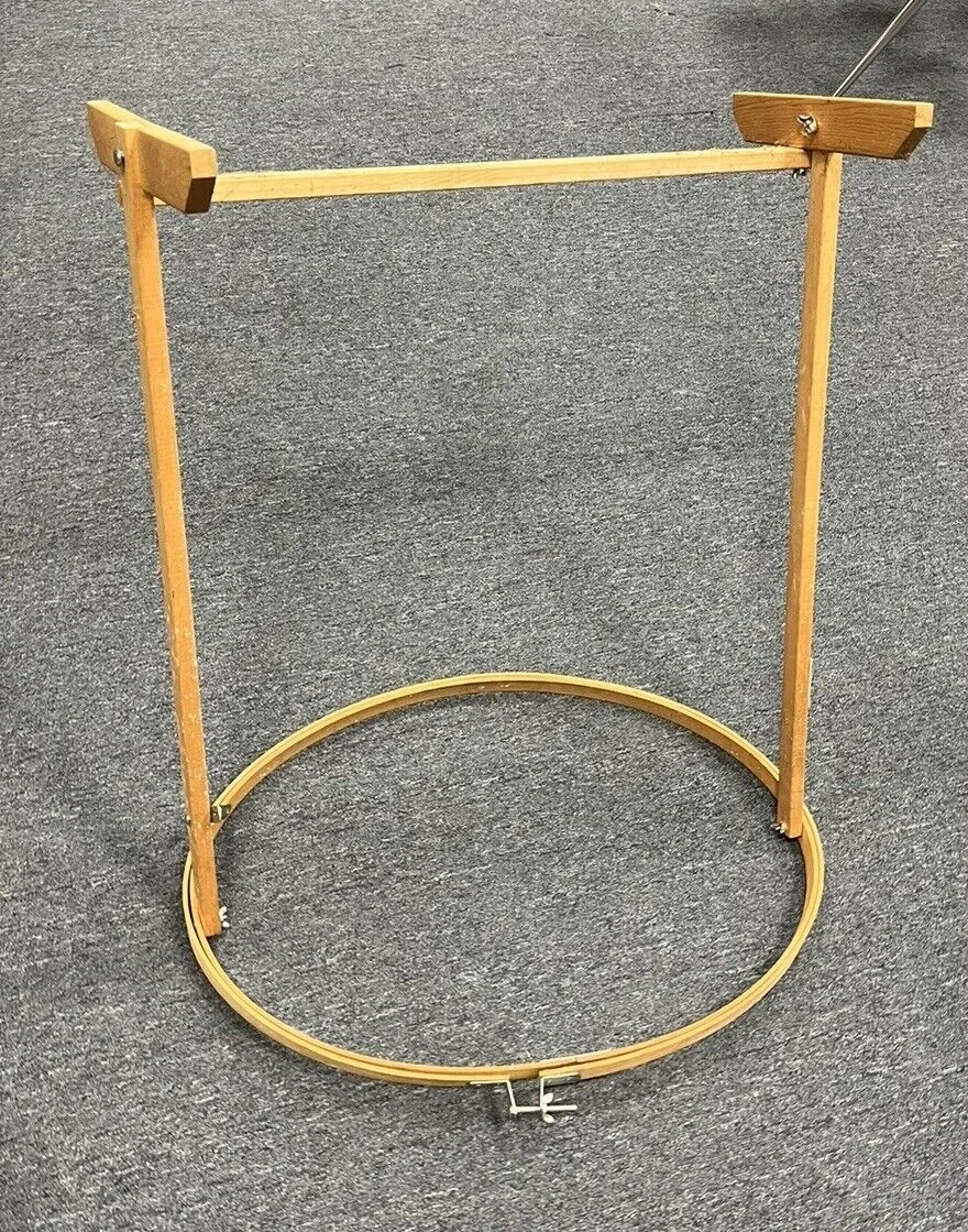 Bamboo Wooden Oval Round Hoop Embroidery Quilting Frame Floor Stand Embroidery Cross Stitch Quilting Hoop For Sewing