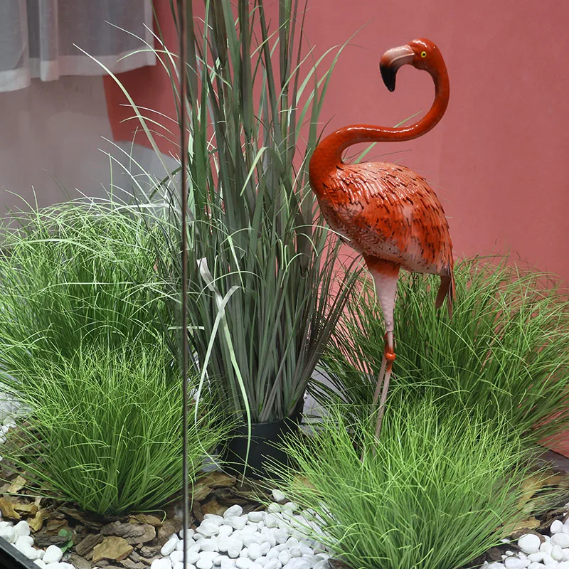 White stone pine bark 1.9m5 head reed white flamingo onion grass lawn light green artificial window landscape