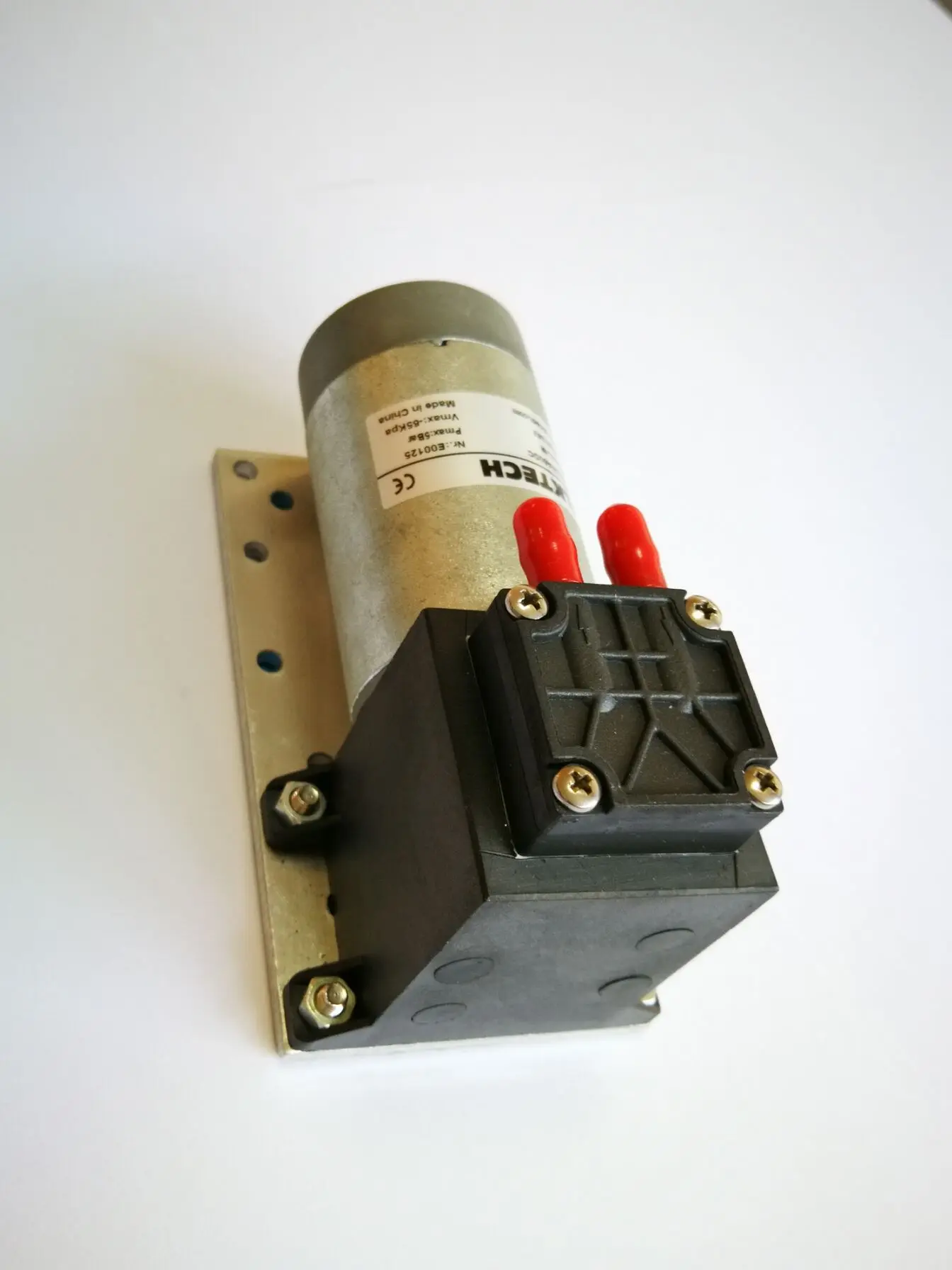 WA60DC Electric Micro Air Pump Diaphragm Piston Structure 12V-24V Voltage Vacuum Usage Customizable Cable Length OEM Application