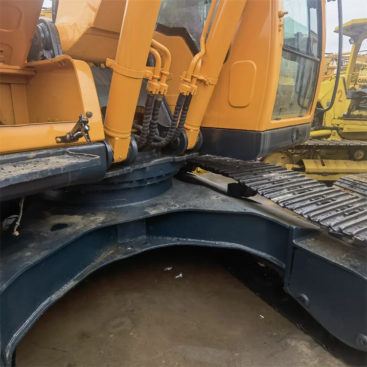 Used Wheel Excavator 6t South Korea Second Hand Good Quality Hyundai 60W-7 earth digger construction machinery low price Egypt