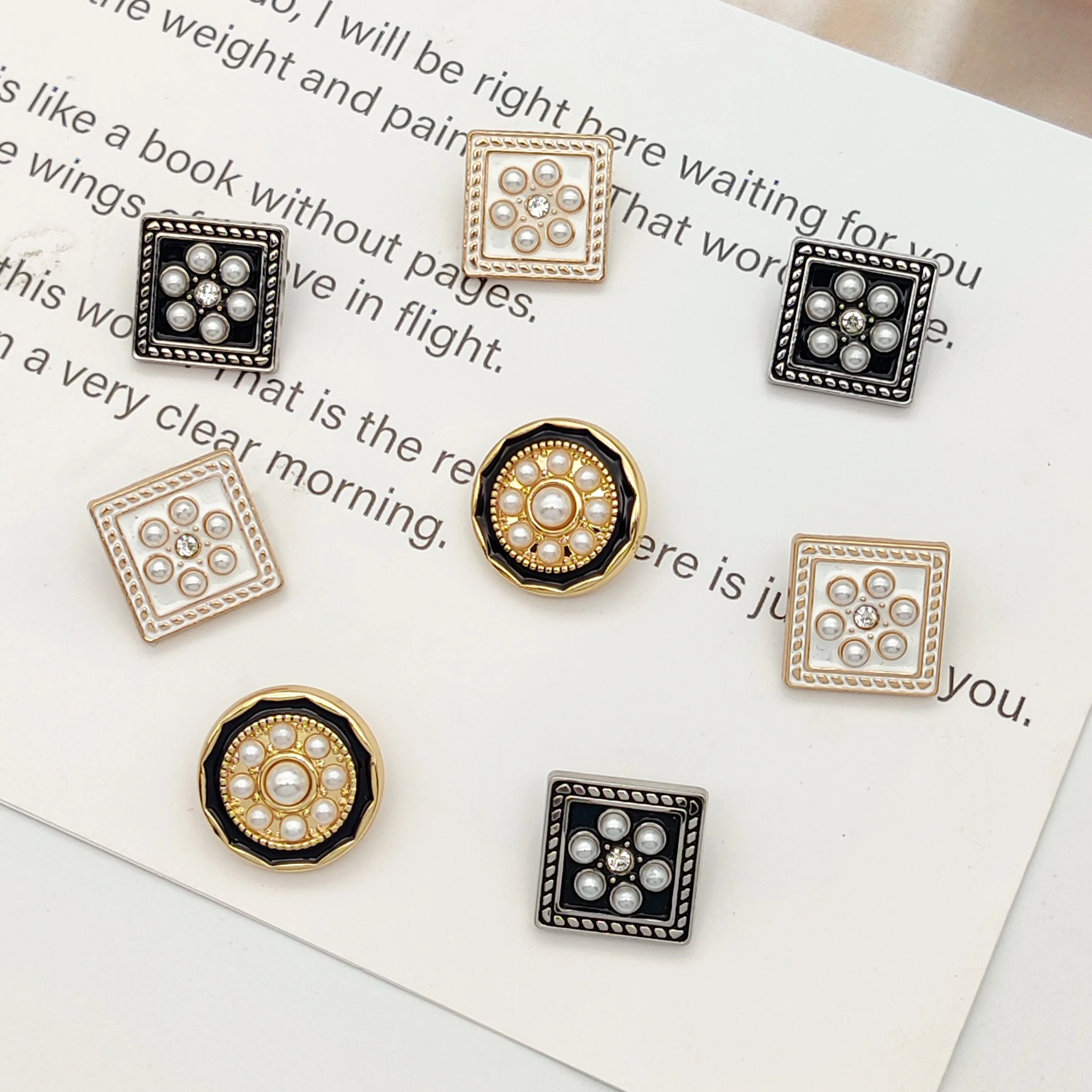 Factory  Wholesale Metal Buttons Square Round Pearl Buttons for Clothing