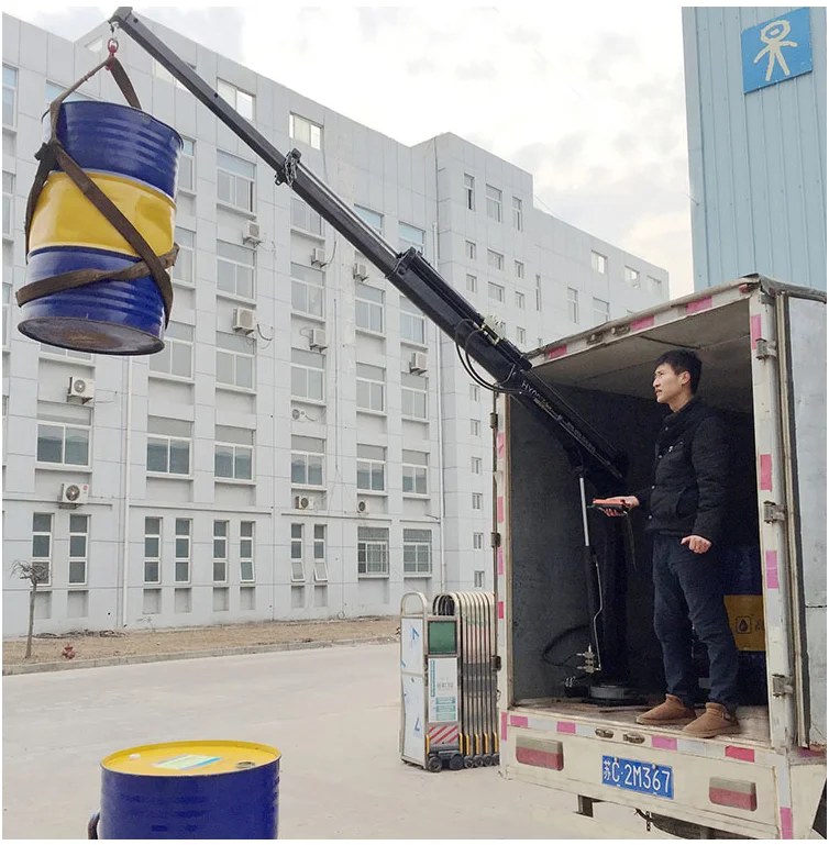 Small gruas tractor trailer portable crane 800kg folding boom crane with gasoline engine power pack