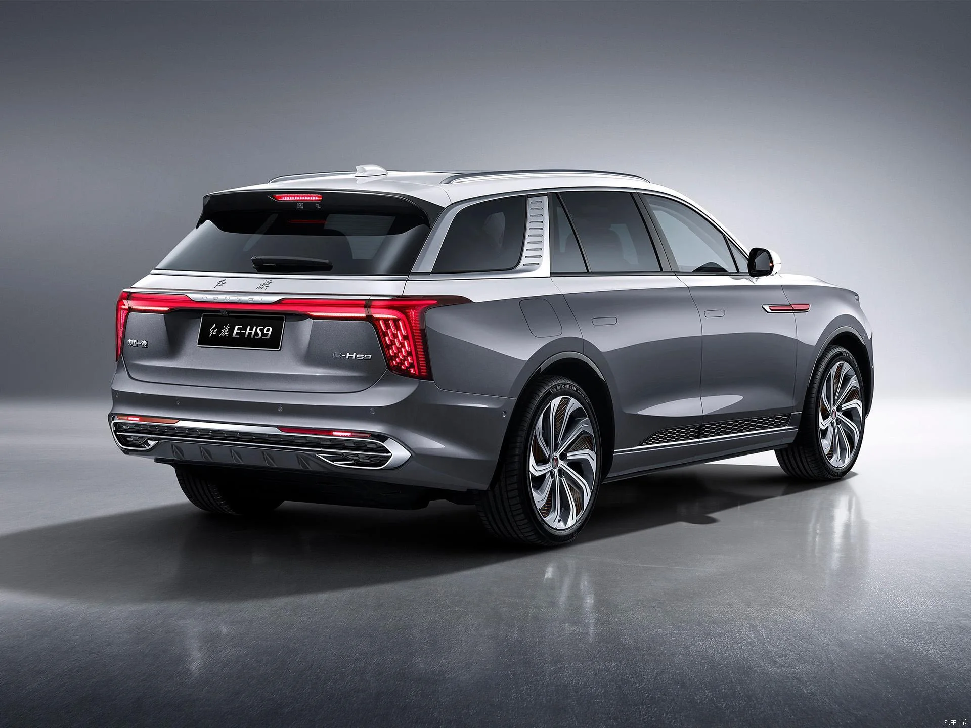 2022 2021used car China super-large SUV Hongqi E-HS9 Luxury large SUV electric vehicles are selling like hot cakes.