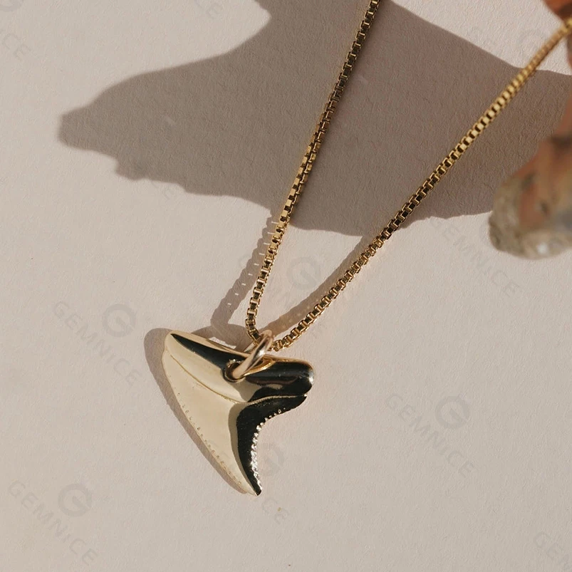 Gemnel woman fashion jewelry 925 sterling silver shark tooth necklace