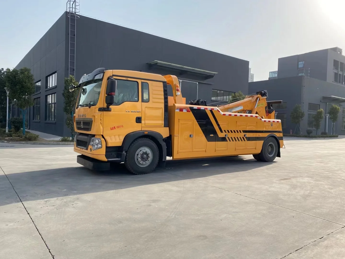 Long Endurance  High Strength and Cost Effective 16 TON Integrated Tow Truck Sold in South American Countries